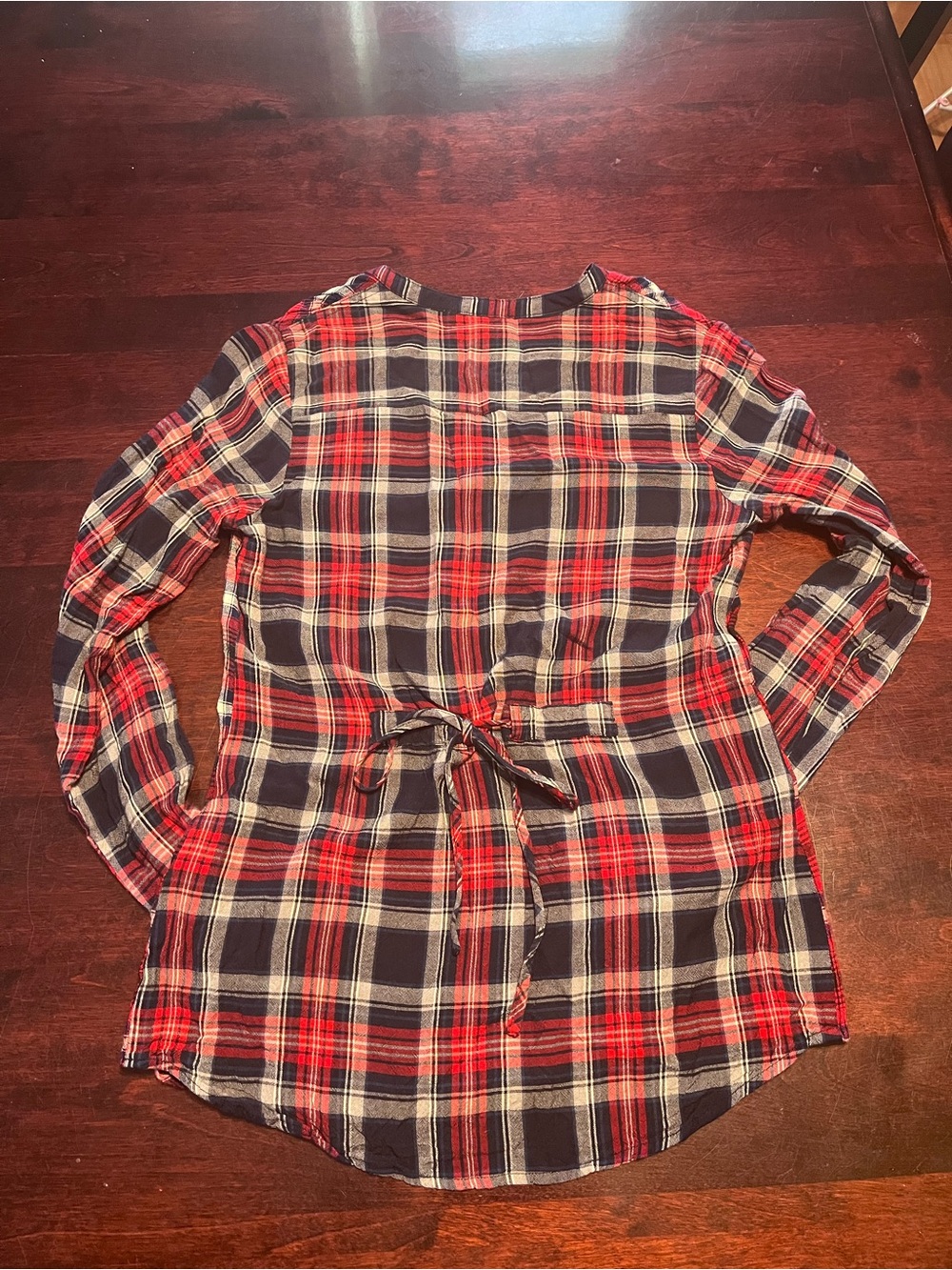 Point Zero Red and Navy Plaid Button-Front Shirt - Picture 2 of 4